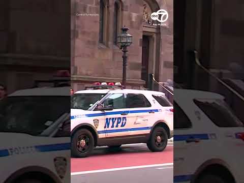 Man charged with hate crimes after disrupting Shabbat services at Central Synagogue: NYPD — YouTube video thumbnail