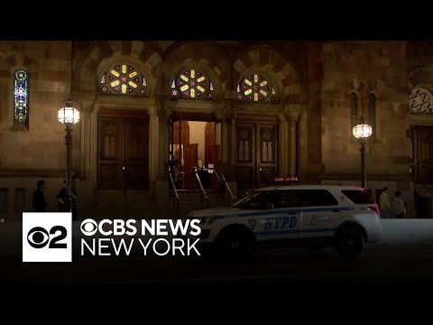 Man facing hate crime charges after disrupting NYC synagogue service, police say — YouTube video thumbnail